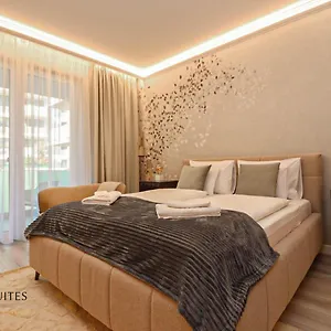  Apartment Grand Promenade